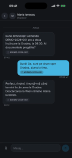 Mesaje între dispecer și șofer, fiecare cu eticheta comenzii, și bifa care arată că mesajul a fost citit.